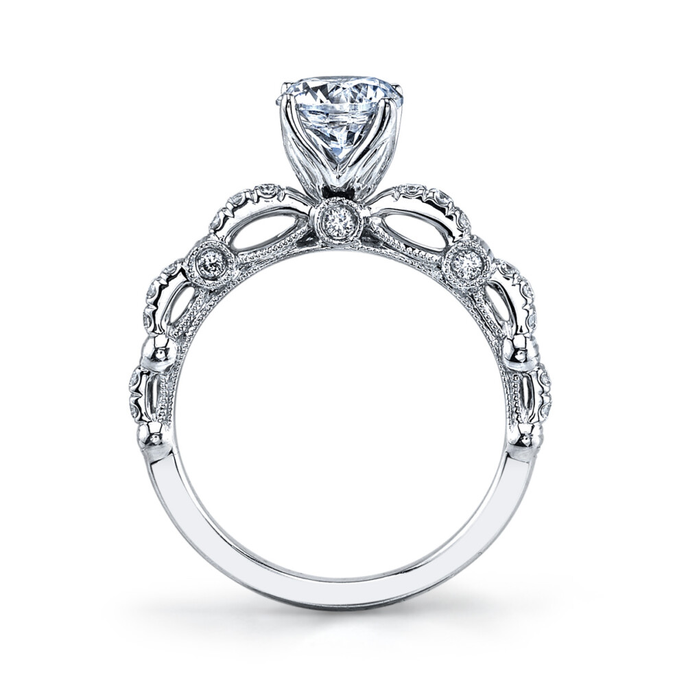 Contemporary designer diamond engagement ring from the Hemera Bridal collection by Parade Design.