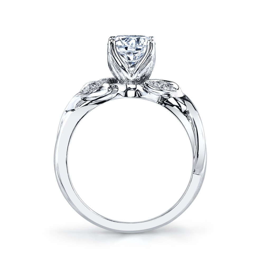 Floral designer diamond engagement ring from the Lyria Bridal collection by Parade Design.
